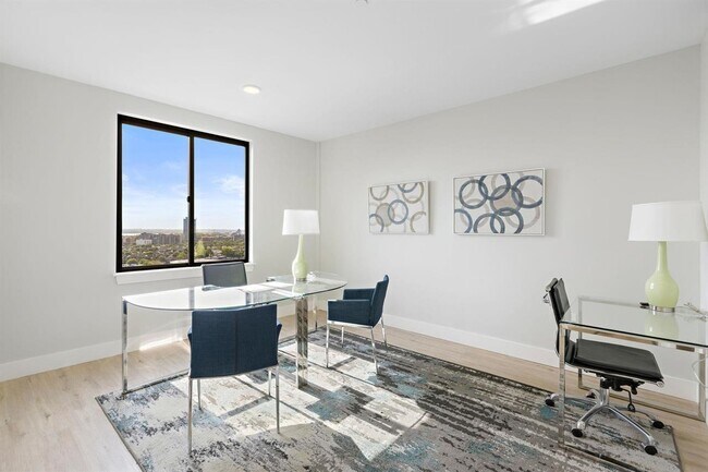 Building Photo - 136-144 Summit Ave