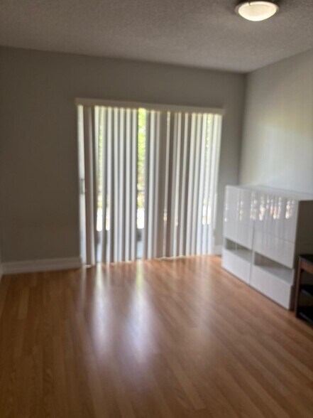 Building Photo - 4113 NW 88th Ave