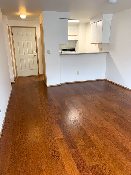 Interior Photo - 8620 23rd Ave NE