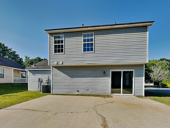 Building Photo - 2873 Signal Ct SW