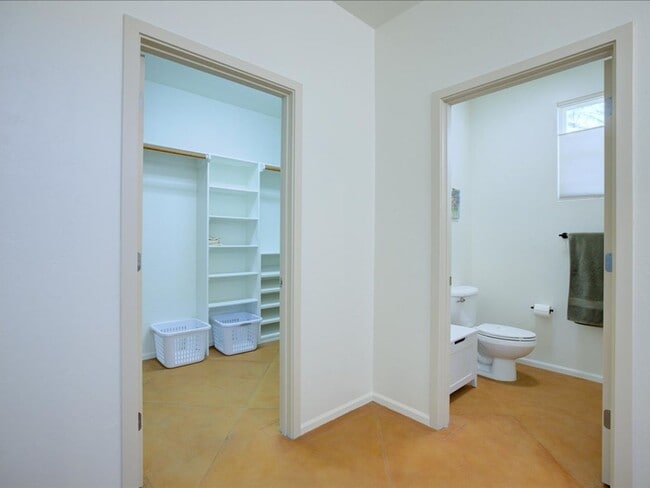 Building Photo - Fully Furnished 3BR Retreat with Outdoor Living & Resort-Style Amenities