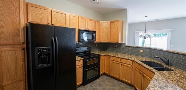 Building Photo - 1122 Treymont Ln SW