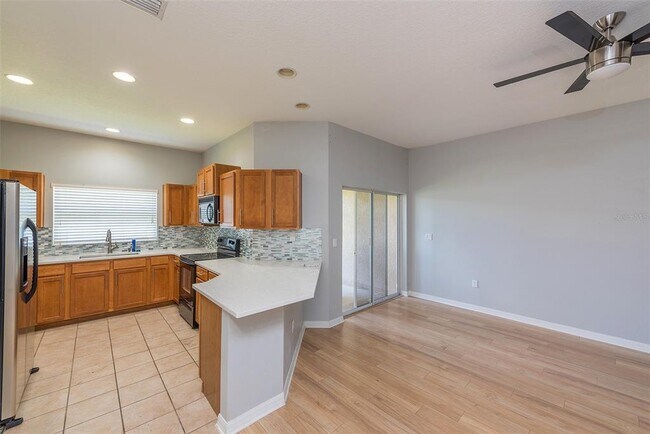 Building Photo - 4539 Amberly Oaks Ct