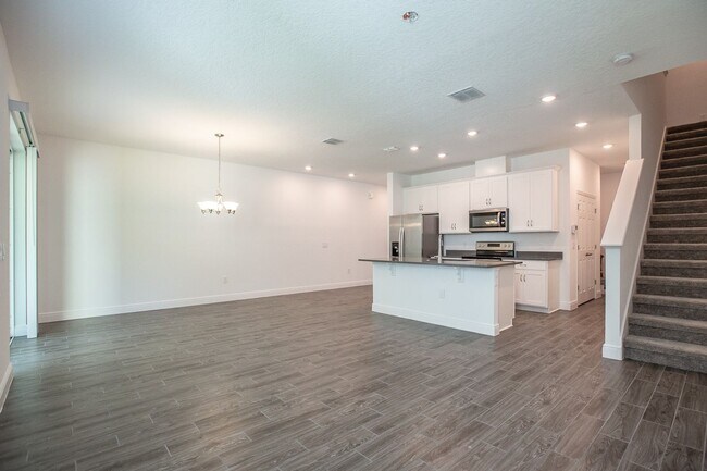 Building Photo - 1431 Broad Wing Ln