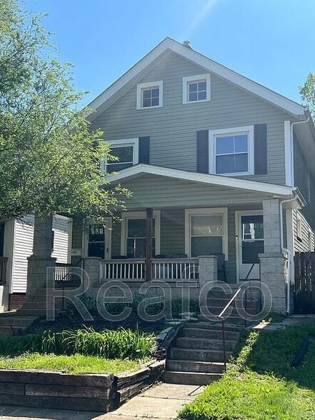 Primary Photo - 1450 Hamlet St