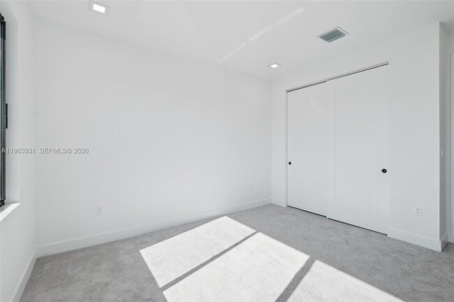 Building Photo - 13083 Feathering Wy