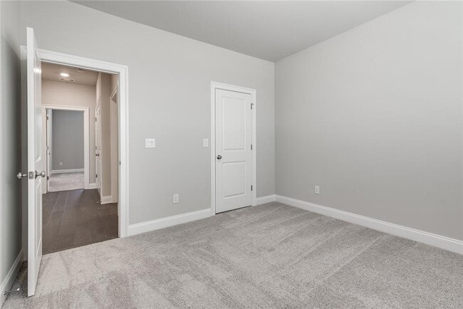 Building Photo - 308 Burgess Walk