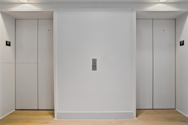 Building Photo - 3535 S Ocean Dr