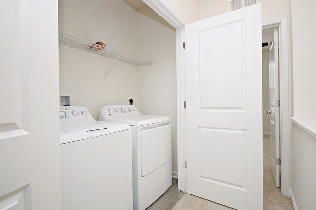 Building Photo - 2091 Kober Way