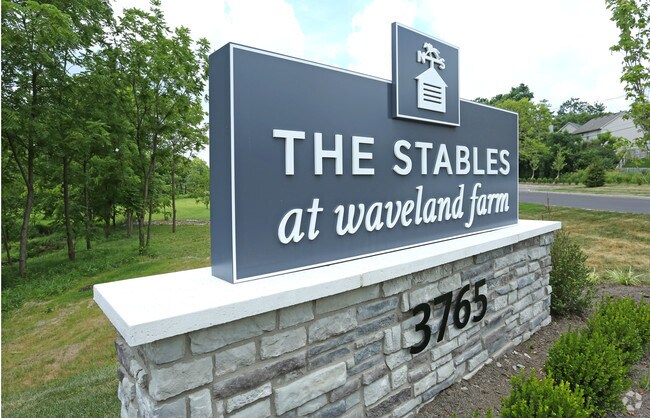 Building Photo - Palomar Stables Apartments