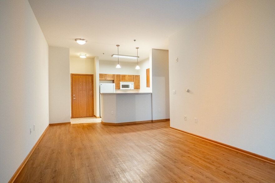 Building Photo - Washington Court Apartments