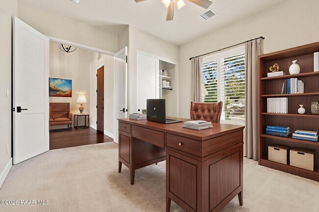 Building Photo - 1476 Sierry Peaks Dr