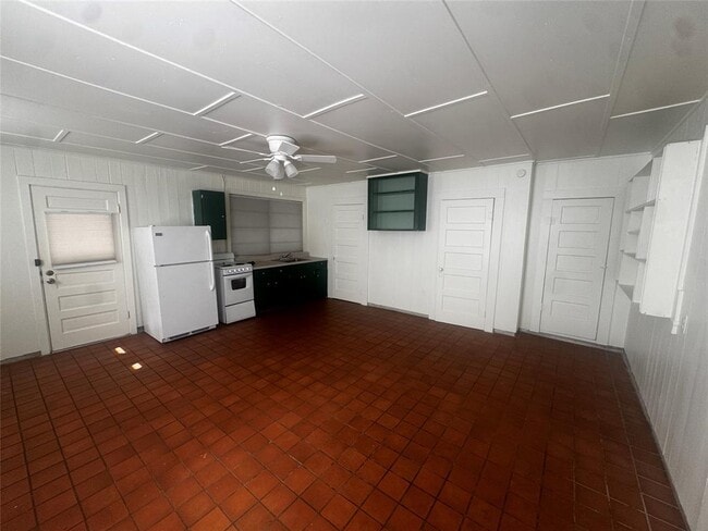 Building Photo - 1511 Old Ranch Rd 12