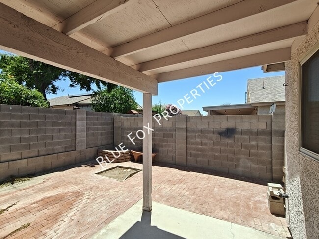 Building Photo - 6442 E Mary Dr