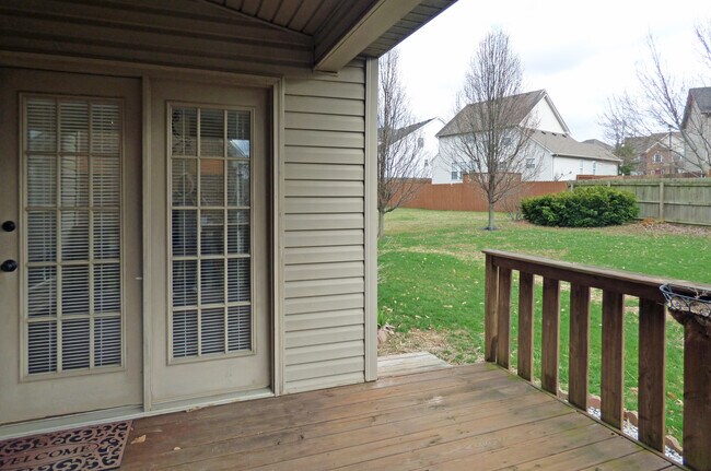 Building Photo - LOVELY HOME in Hamburg; Renovated, Garage, Many Upgrades!