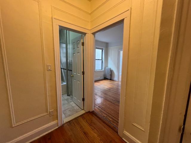 Building Photo - 2 bedroom in Sunnyside NY 11104