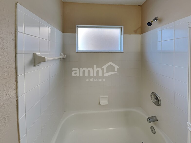 Building Photo - 10653 Firebrick Ct