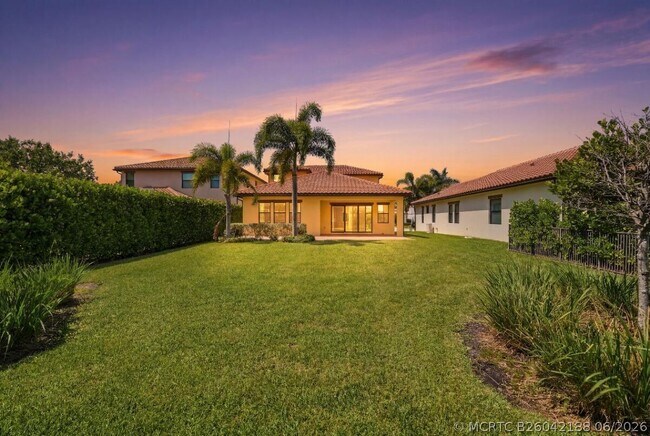 Building Photo - 11760 Bayview Cir
