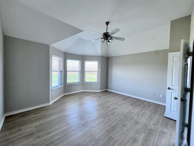 Building Photo - 9520 Water Tree Dr