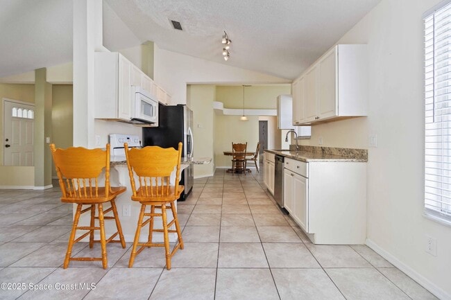 Building Photo - 3506 Egret Dr
