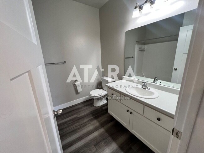 Building Photo - 4234 McKellen Dr