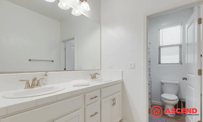 Building Photo - MOVE IN SPECIAL!  Beautiful 3-Bedroom Home in desired Highgate Community with Pool & Full Applian...