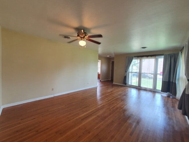 Building Photo - great home in Rolla