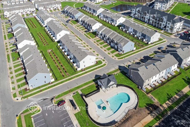 Building Photo - 921 Greenville Wy