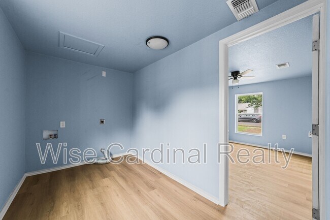 Building Photo - 2617 35th St