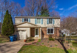 Building Photo - Beautiful 4 Bed 3.5 Bath On Cul De Sac In ...