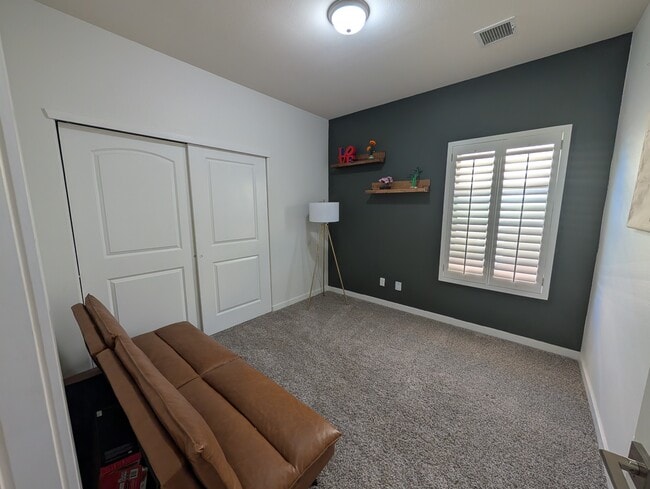 Building Photo - 6141 Hidden Psge Ave