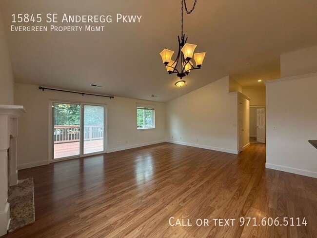 Building Photo - 15845 SE Anderegg Pkwy