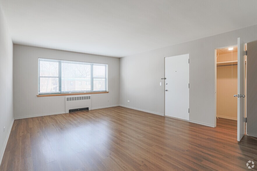 HOMESTEAD APARTMENTS 443 Sherwood Rd La Grange Park IL 60526