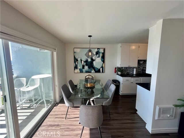 Building Photo - 630 The Village