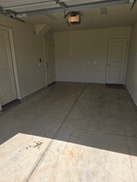Building Photo - 6637 24th St