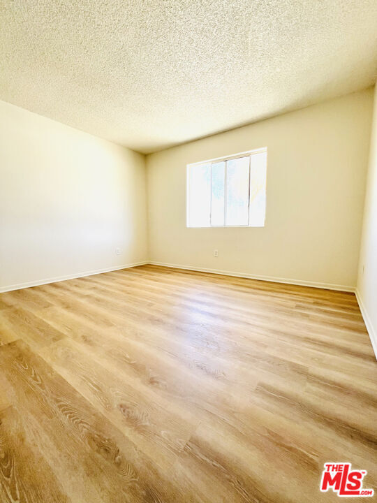 Building Photo - 6688 National Park Dr