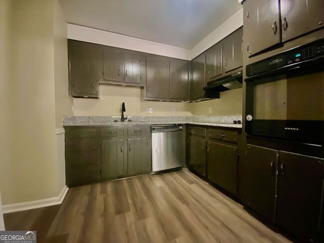 Building Photo - 209 Scarborough Rd