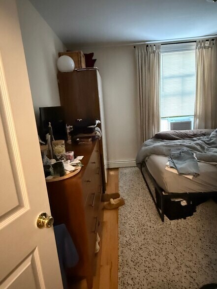 bedroom 2 - 399 S 5th St