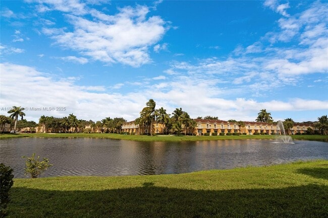 Building Photo - 12905 SW 31st Ct