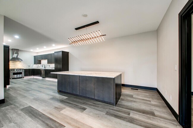 Building Photo - 4105 N Adams St