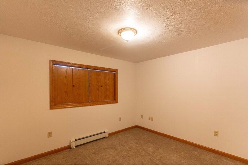 Building Photo - 120 N West St