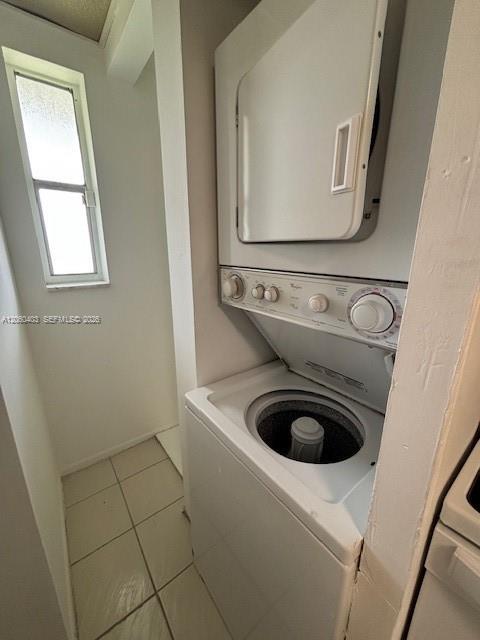 Building Photo - 7900 S Colony Cir