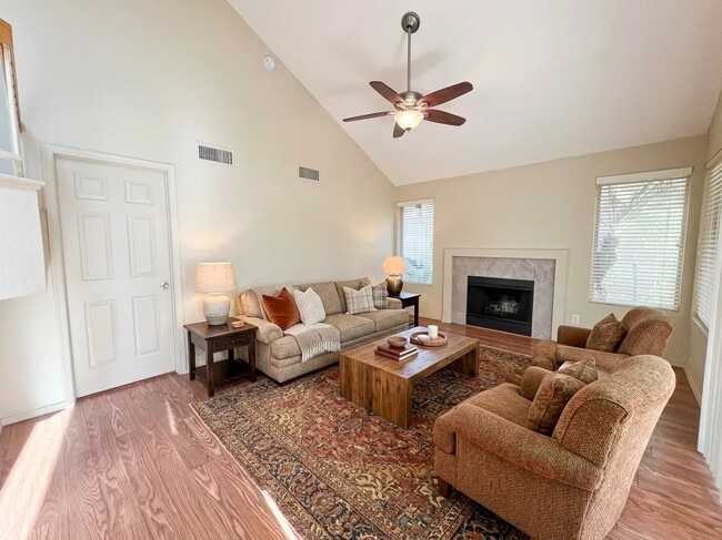 Building Photo - 9276 E Sutton Dr