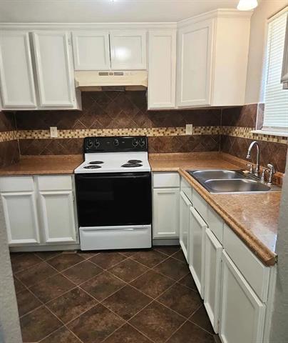 Building Photo - 502 Wise St