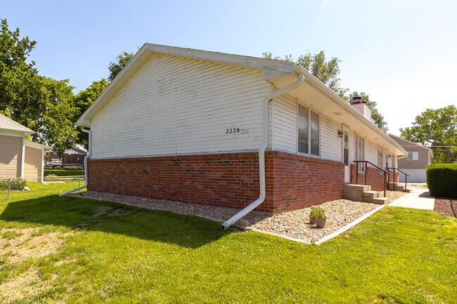 Primary Photo - 2228 S. 9th-B