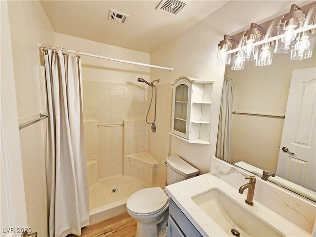 Building Photo - 3741 Malibou Ave