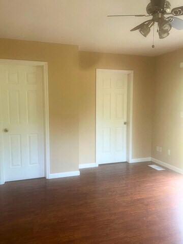 Building Photo - 21295 Canyon Way