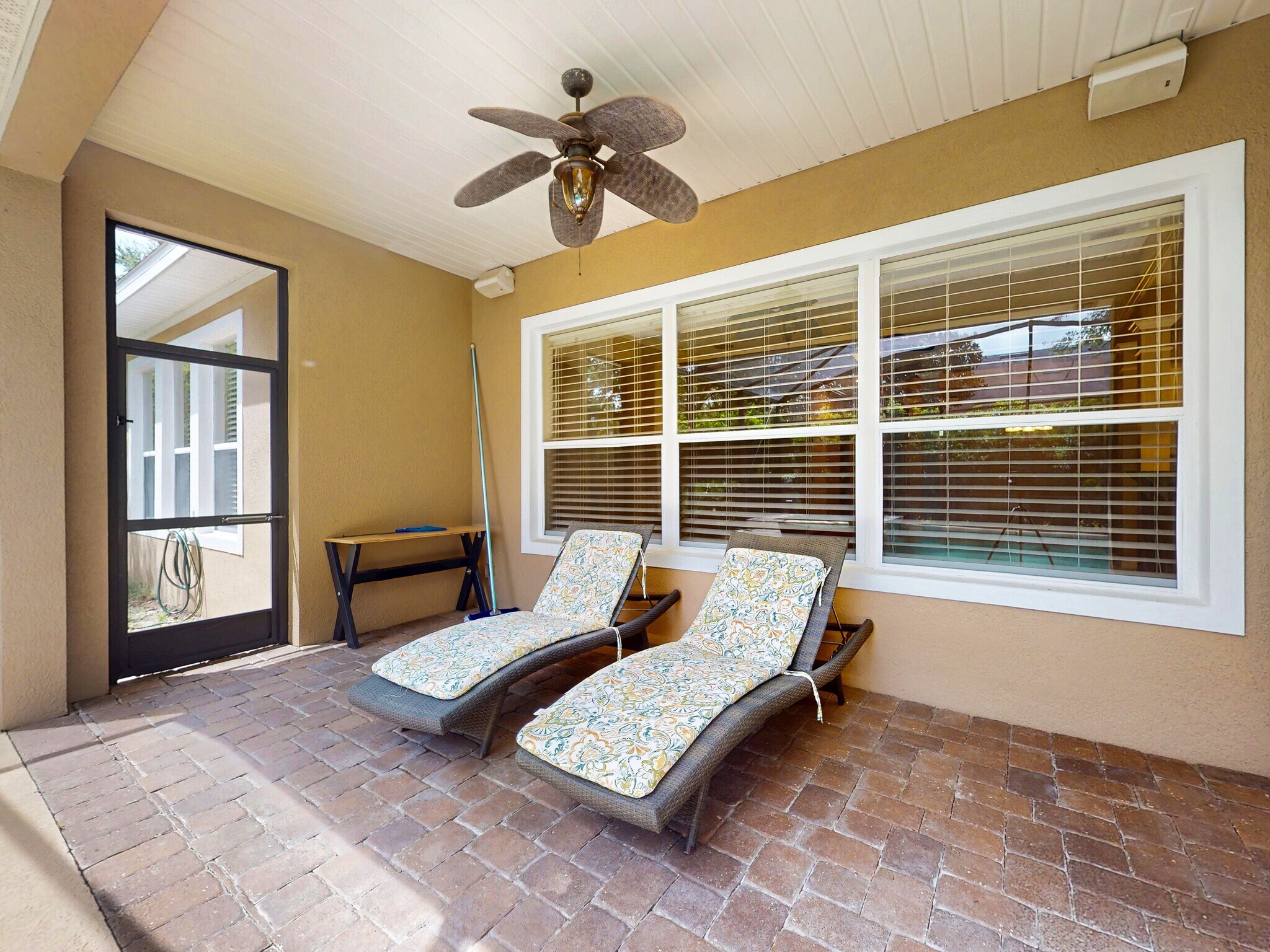 Building Photo - 610 Victoria Hills Dr