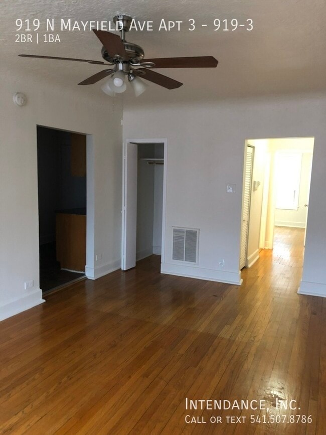 Building Photo - 919 N Mayfield Ave