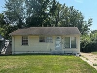 Building Photo - 420 Lanark Rd
